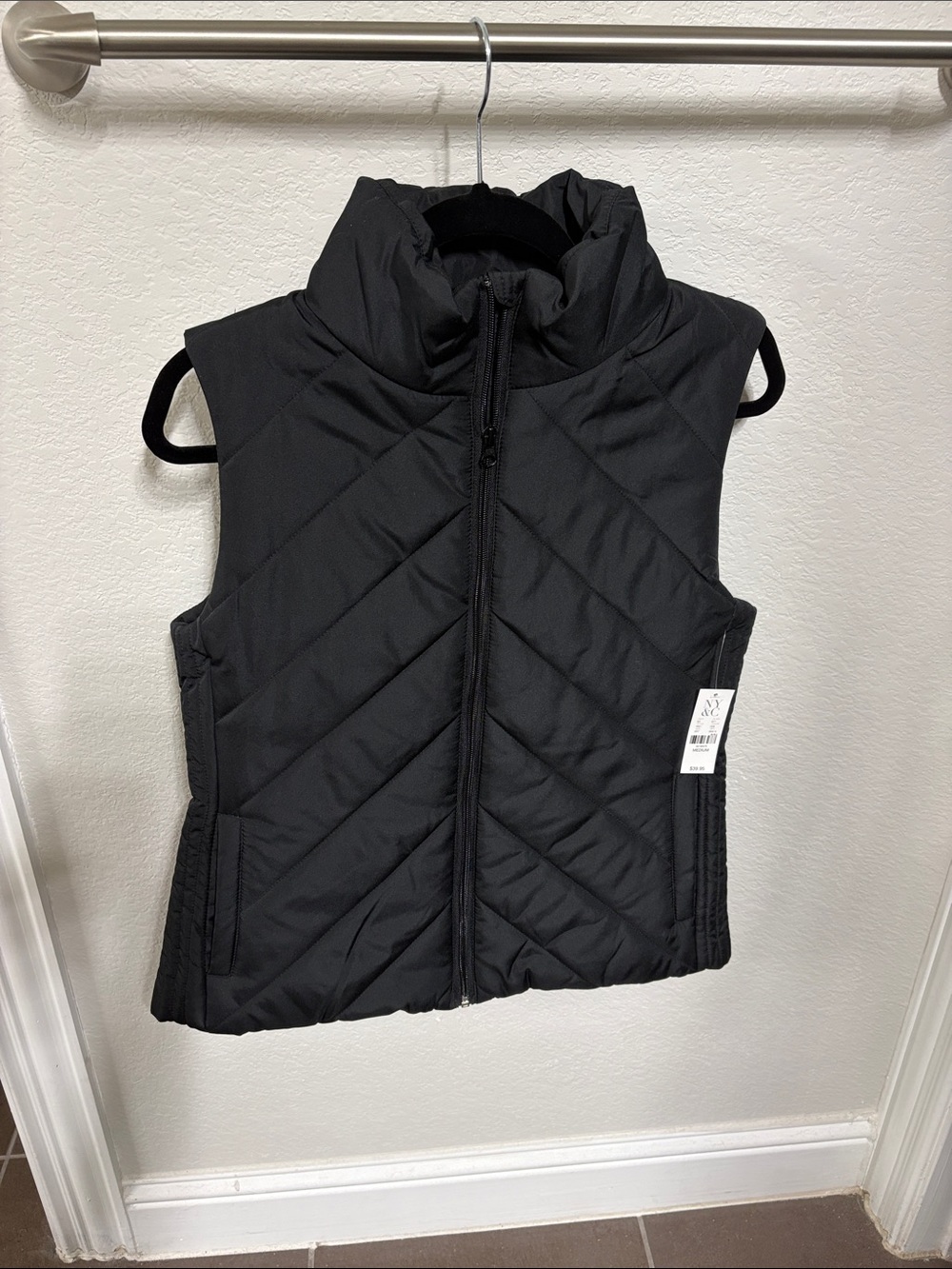 New York & Company Black Quilted Puffer Vest